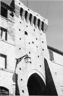 Mura urbiche (resti)